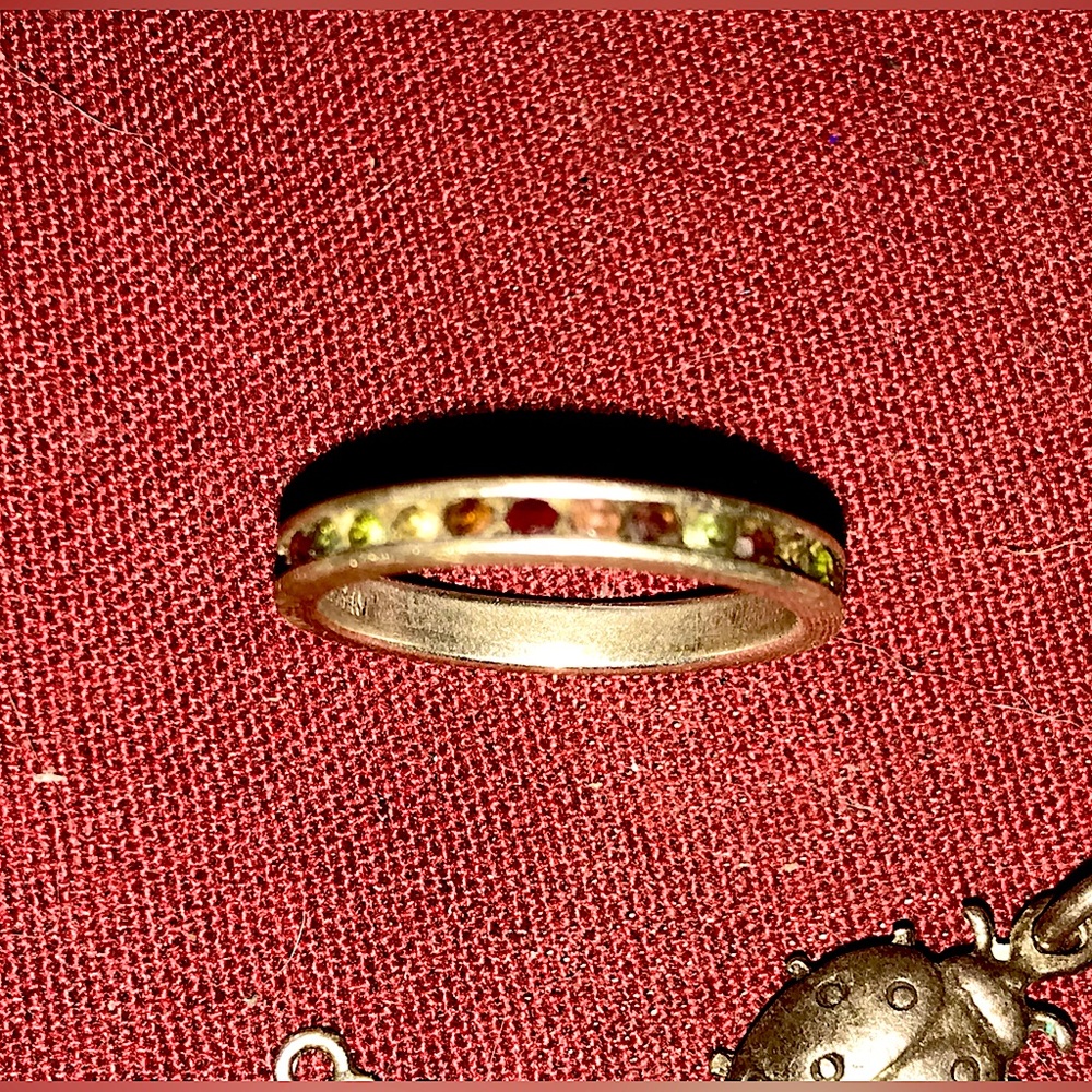 Rainbow ring. - Picture 2 of 2